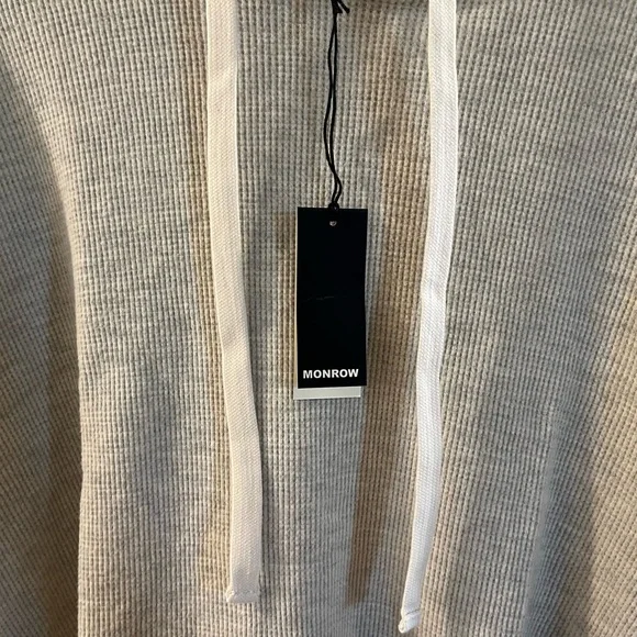 Monrow Thermal Cropped Hoodie - Picture 4 of 7